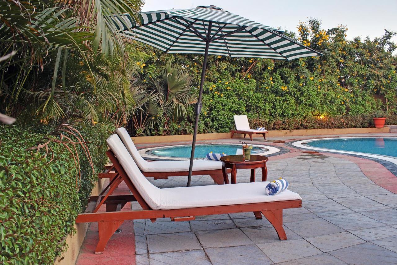 Temple Tree Hotel Shirdi Exterior foto